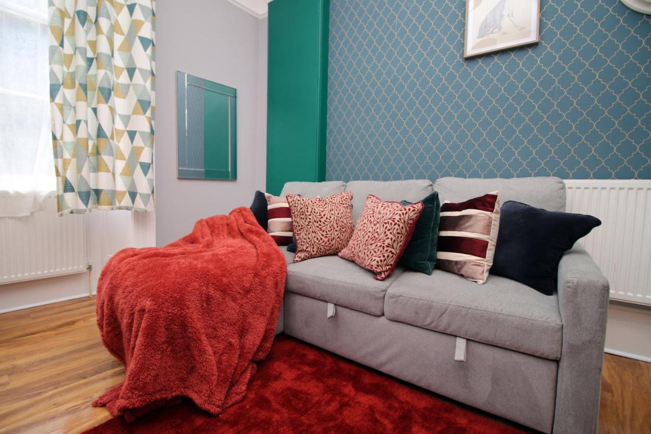 Sleek And Stylish 2 Bed In Clifton - Garden Daire Bristol Dış mekan fotoğraf
